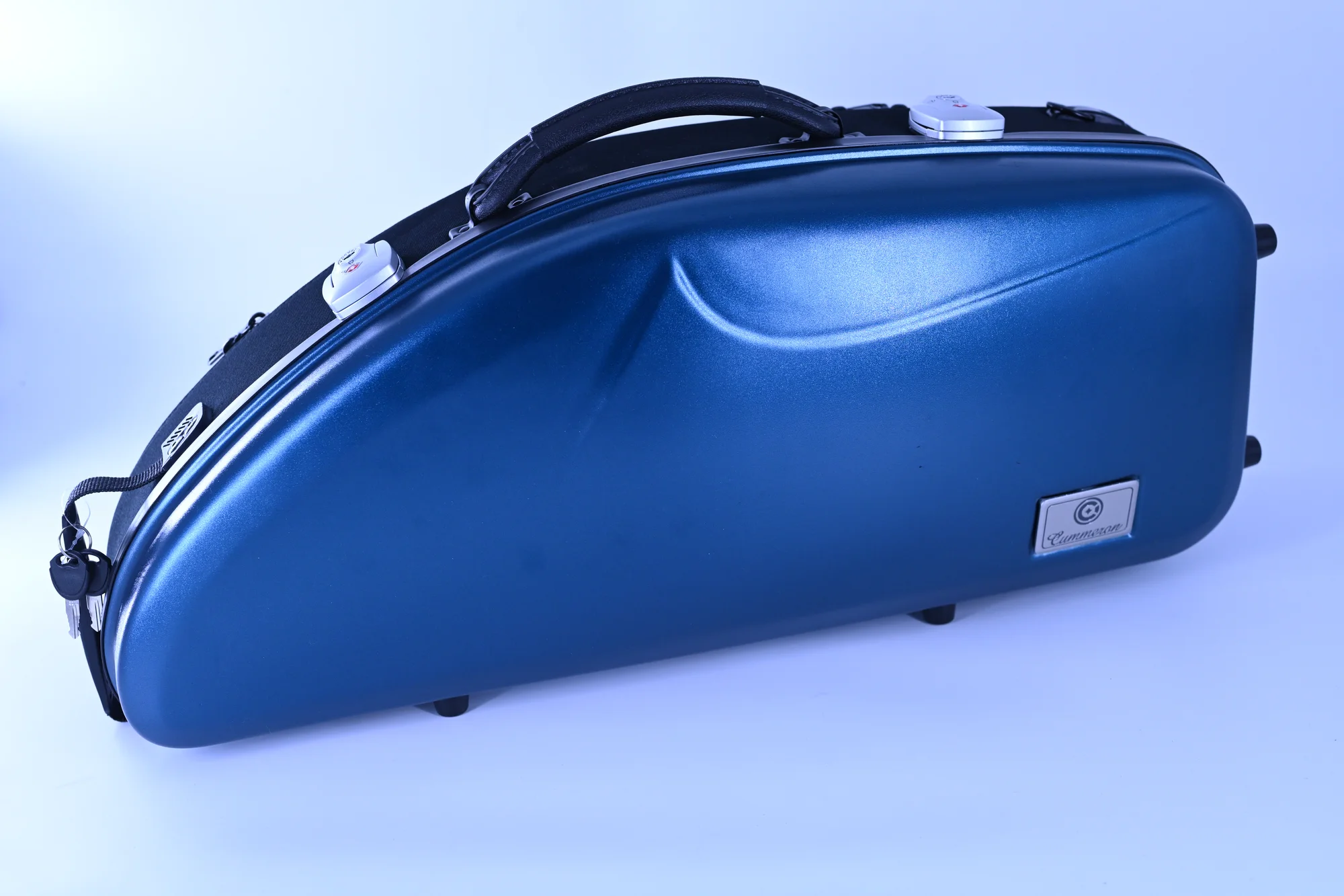 CUMMERON Auron – Premium Case & Lieferumfang